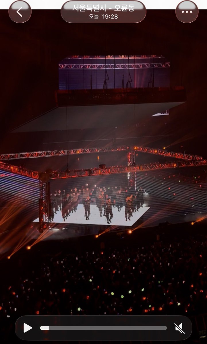 pink1uver's tweet photo. 생일선물로 콘서트 선물 받았어요 🫪🫰🏻 https://t.co/FQTTKOvu0Y