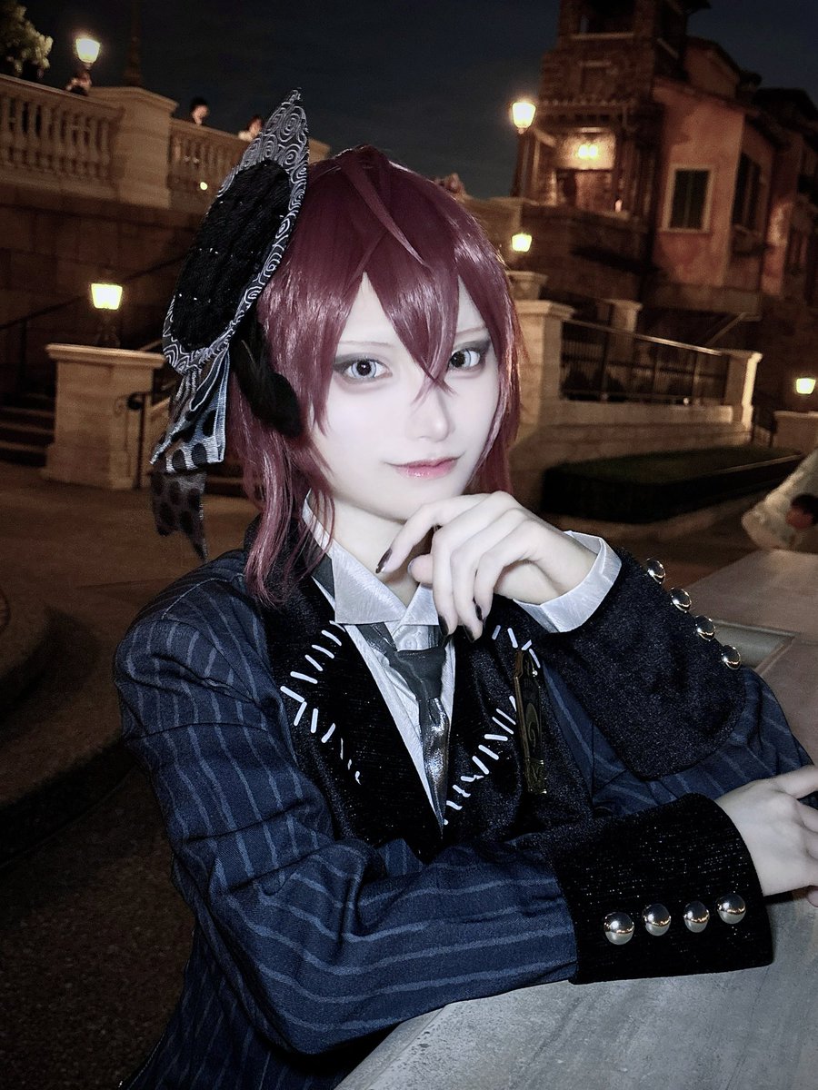 _guruRin's tweet photo. あうぱ!! ナイトメア🌹🍎でした🎶
#Dハロ仮装2026 #Dハロツイステ https://t.co/2wnAtyIjUw