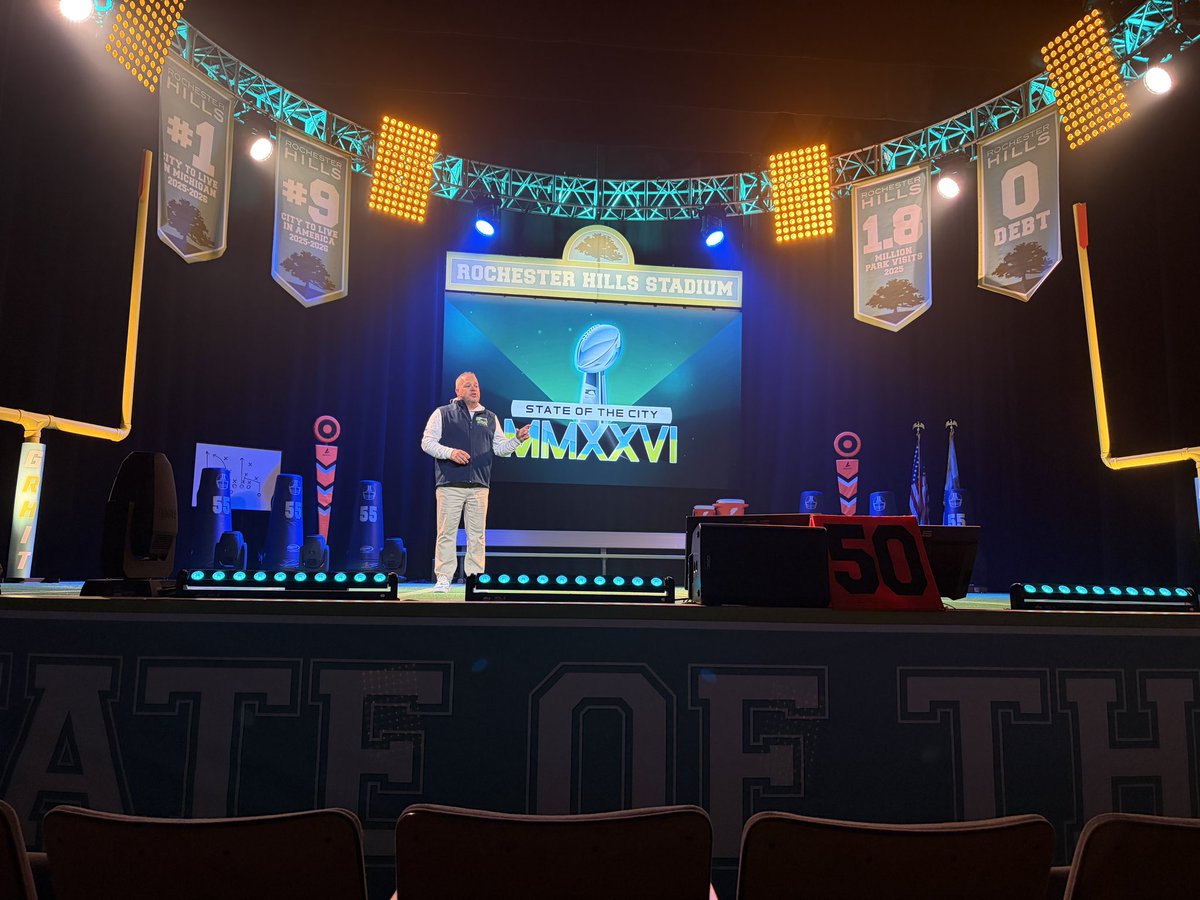 electwebber's tweet photo. Attended the Rochester Hills State of the City address last night at Stoney Creek High School. Great job showcasing all the great things happening in our community. https://t.co/jju9rtPPOC
