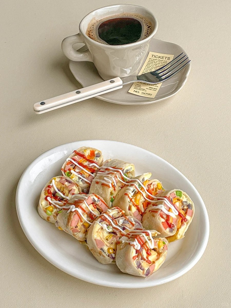alinc398745's tweet photo. This 5-minute veggie egg wrap is my go-to减脂（注：此处用英文核心表述更贴合社交场景，若需更通用调整为：This 5-minute veggie egg wrap is my go-to low-fat tasty meal for busy days—no guilt, all fuel for your fitness goals!） https://t.co/Me4VhNkT1w