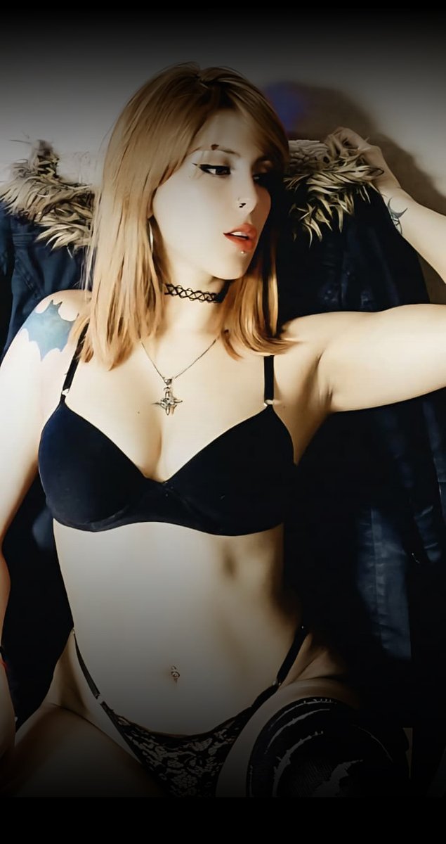 Witchymoon111's tweet photo. Join my online show @Stripchat 👉 https://t.co/o89bYCxuxn #stripchat #stripchatlive https://t.co/7FwR8ZgIZC