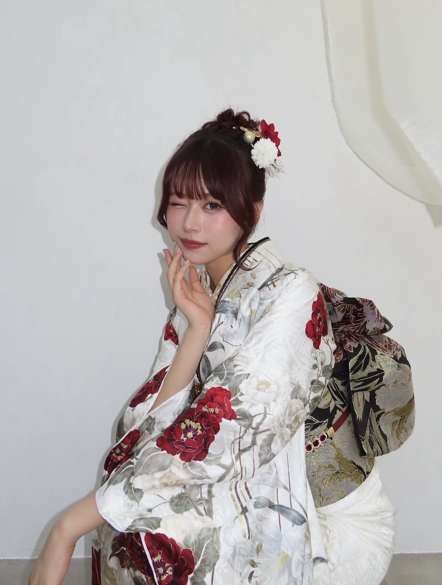 min25sh's tweet photo. ふたりとも和装がお似合いで
まじで最強カップルすぎんか！！！ https://t.co/RhIQXBZfRx