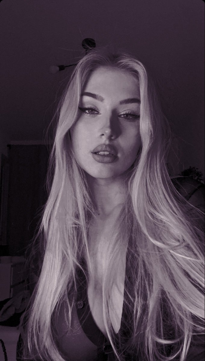 ilvstroxs's tweet photo. ⠀⠀
⠀
⠀⠀⠀⠀⠀⠀ 𝗧u favorita. 
⠀⠀⠀⠀ ⠀⠀
⠀ #freerol | #sexrol | #rp | #fakeland https://t.co/7KIGuYWDFv
