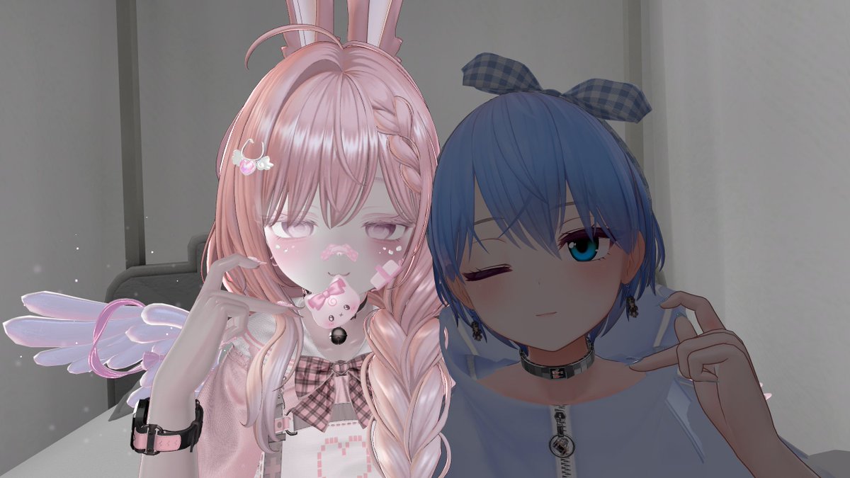 VDV1645797's tweet photo. #SweetPaletteVRC さんにお邪魔しました！
リクイン送ってからの返信が早くてびっくり！
今日は初めてだったのでおそるおそるだったのですが
最初のお2人は初めての出勤で親近感！
最後の方は撫での沼でリラックス…
それぞれ特徴があってとても楽しめました！
ボーイさんの軽快なトークも魅力の1つ！ https://t.co/utSyRegUpq