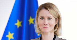 mert's tweet photo. anyone ever notice that europe is entirely run by virtue signaling women with the exact same haircut

literally 5 of them

imagine the GDP growth if they shaved it off https://t.co/YdrfxtJiEx