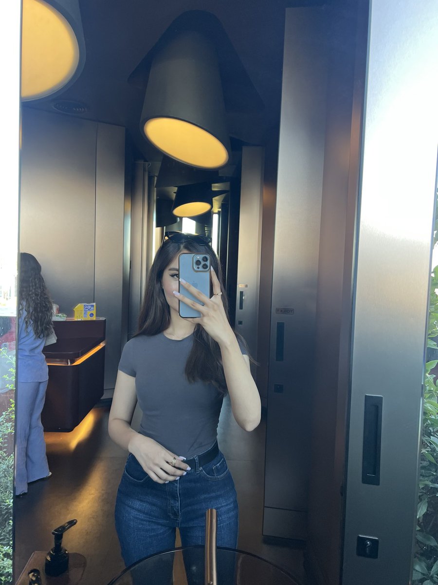 Ailinelshane's tweet photo. Bestie💖✨🎀 https://t.co/dkdke5k0eN