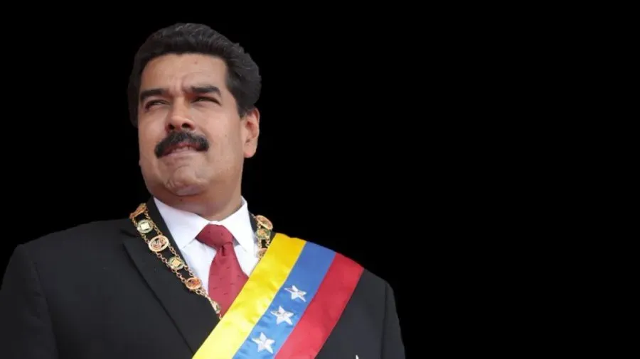 BladeoftheS's tweet photo. Nicolás Maduro is being kept in solitary confinement, locked in a 6ft by 10ft room for more than 23 hours a day

All because he wouldn't let Donald Trump steal Venezuela's oil

The silence from the international community is deafening

They don't care about US/Israeli War Crimes https://t.co/IXeK3P2pJZ