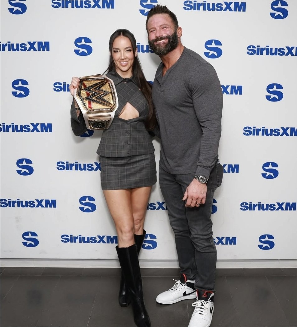 Shadeofindiegod's tweet photo. Me and my beautiful wife doing media https://t.co/XaEoRdiu3e