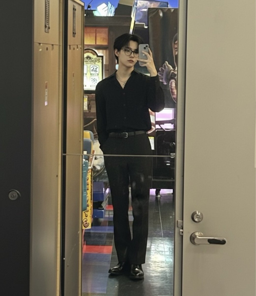 Jenu3v's tweet photo. 前にお出かけした時に撮った1枚📸
再ポスト https://t.co/877EJ79d4p