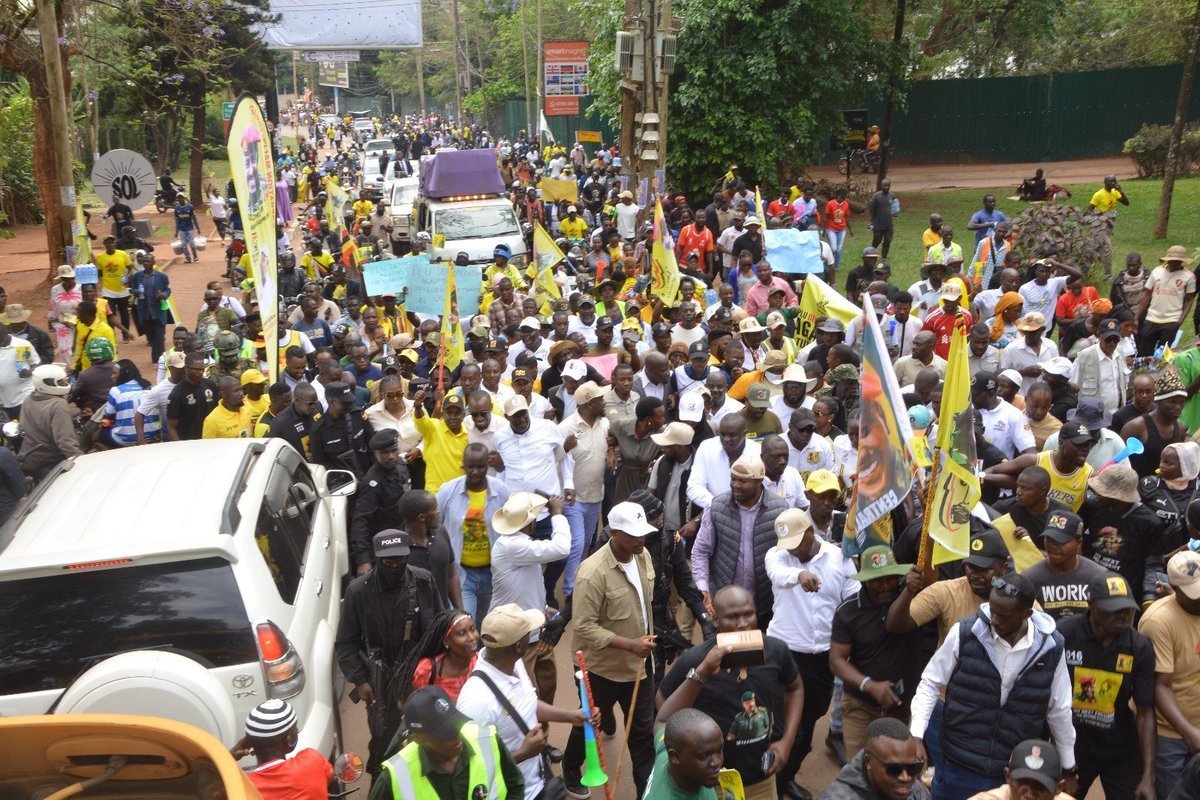 peter_musinguz's tweet photo. We have done it today . Thank you team leaders @HonTwallafadil and @MwesigyeFranks . PATRIOTIC LEAGUE OF UGANDA 🇺🇬.  

To all Patriots well done today as we demonstrated towards @TurkeyAffairs . 

With love and determination for our country Gen @mkainerugaba https://t.co/OQgsFLo3zt