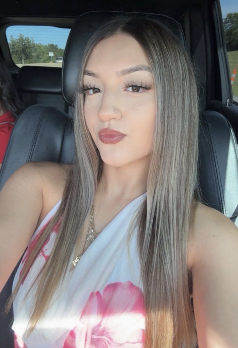 IRLLATINASTRIBS's tweet photo. LATINA WHORE EMILY JUST SO SEXY WITH MEN WITH GIANT BBC🥷🏿🍆🥜💦 https://t.co/1pcOmXkykZ