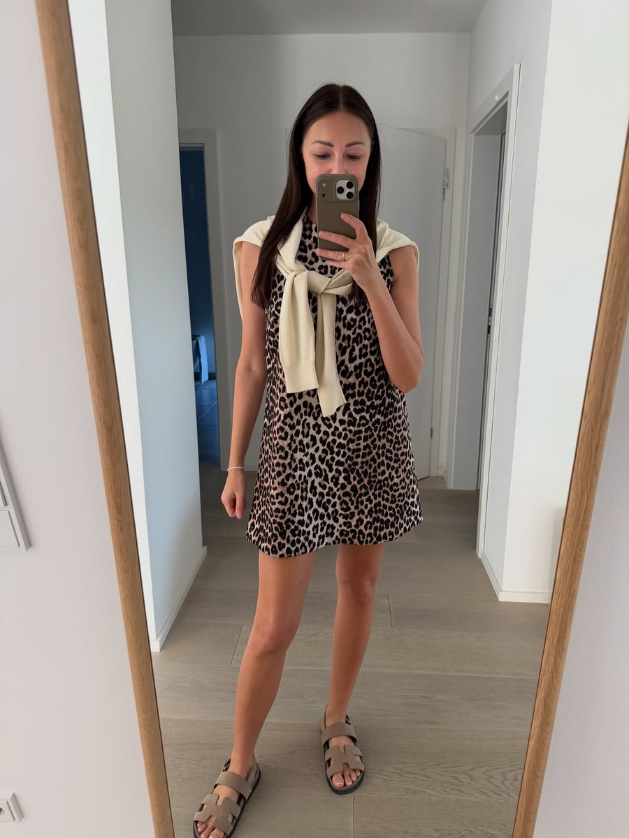 CriterioSexual's tweet photo. Life Lately <3 ♥️ Adios Mai #happy #lovinglife [ Essen, Sportlen, Wandern, City bummeln, usw. ON REPEAT] 🥰😍🥳♥️🤭 https://t.co/G96SH8HFGa