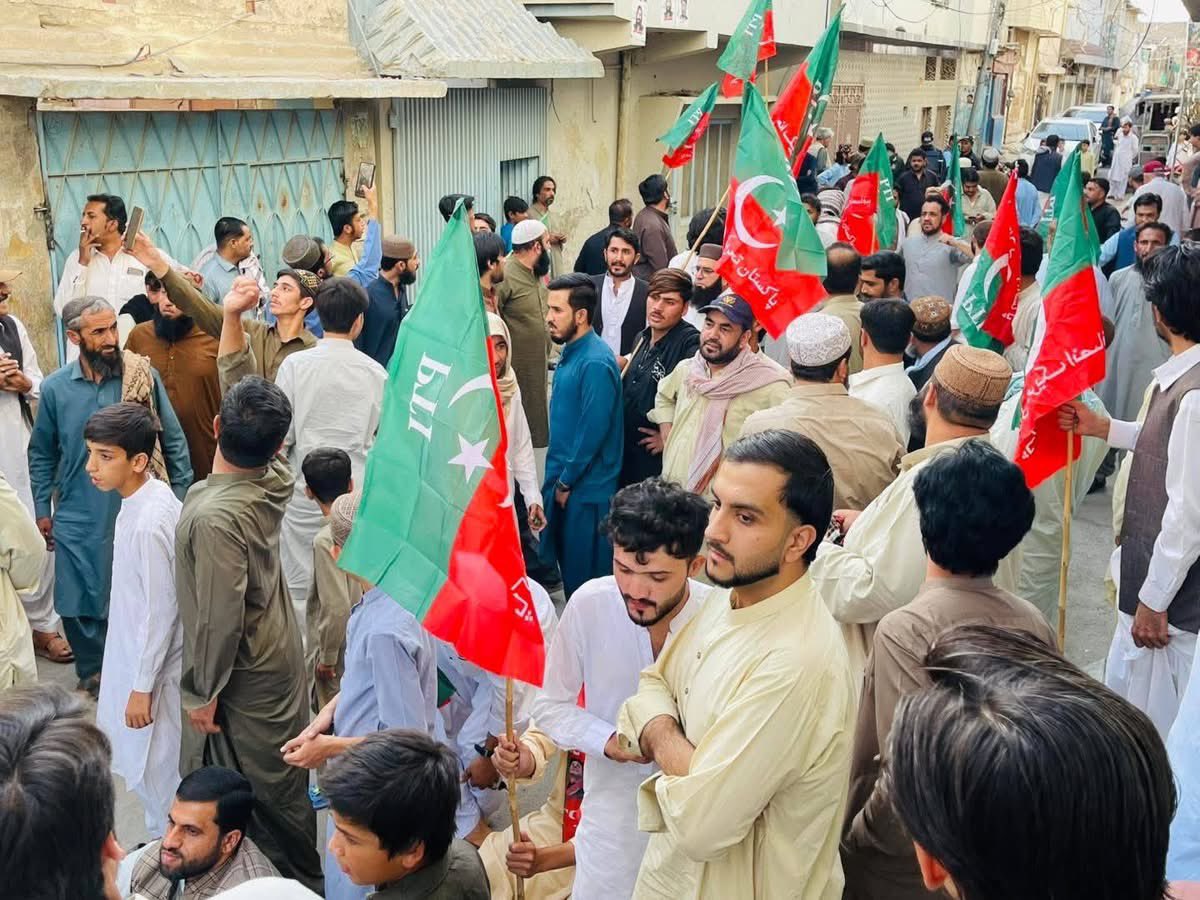 Irfankakar's tweet photo. پی ٹی آئی کوئٹہ ڈویژن ایسٹ کے زہر اہتمام اسٹریٹ موومنٹ — https://t.co/hH4OOBprd6