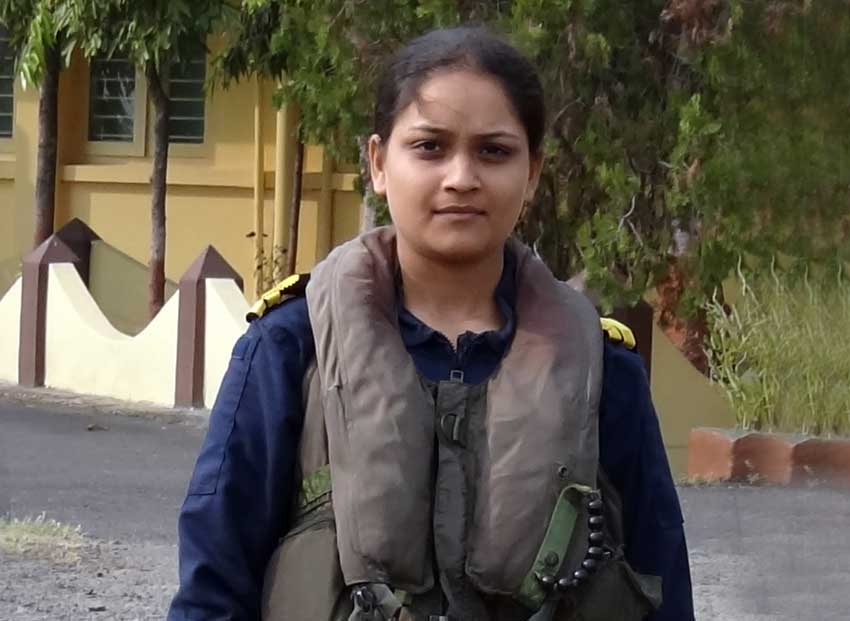 Samantimarxist's tweet photo. Sub clan of kachwaha clan of rajput 🌞
The Shekhawats and The army 
1. First woman martyr 
Kiran shekhawat 

2.most decorated army officer 
Saurabh Singh Shekhawat 

3.India first Adc 
Navya shekhawat https://t.co/ye9aAsMVZW