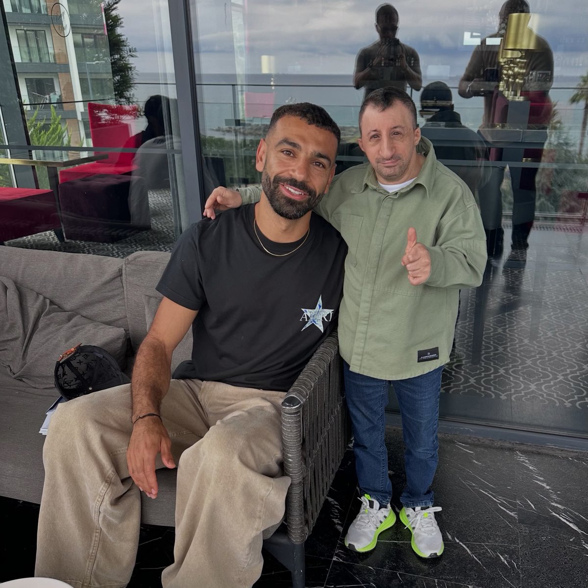bpthaber's tweet photo. Köksal Baba, Mohamed Salah ile bir araya geldi. https://t.co/lt0AnGgLVT