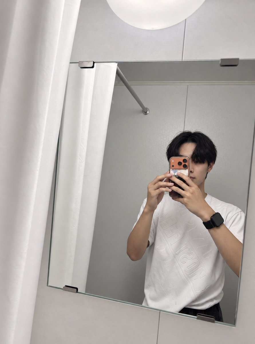 ryuutogxhj's tweet photo. かまってほしい https://t.co/Qo6brR6n59