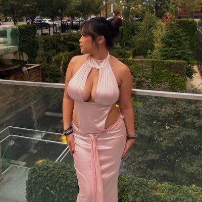 Asianthickbad's tweet photo. #NewProfilePic #birthdaycard #birthday
#asian #leak #sexy #thick #bigboob #ROSÉ #ray 

Birthday dress 😮‍💨❤️❤️
Guess my bday and you get a free bikini pics and maybe a booty pic if u got a big dick https://t.co/pn858q5jYx