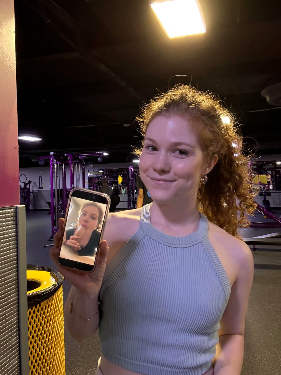 pubreminderfan's tweet photo. Public Reminder that working out is a great form of exercise and stress relief. https://t.co/Ilgs2altiO