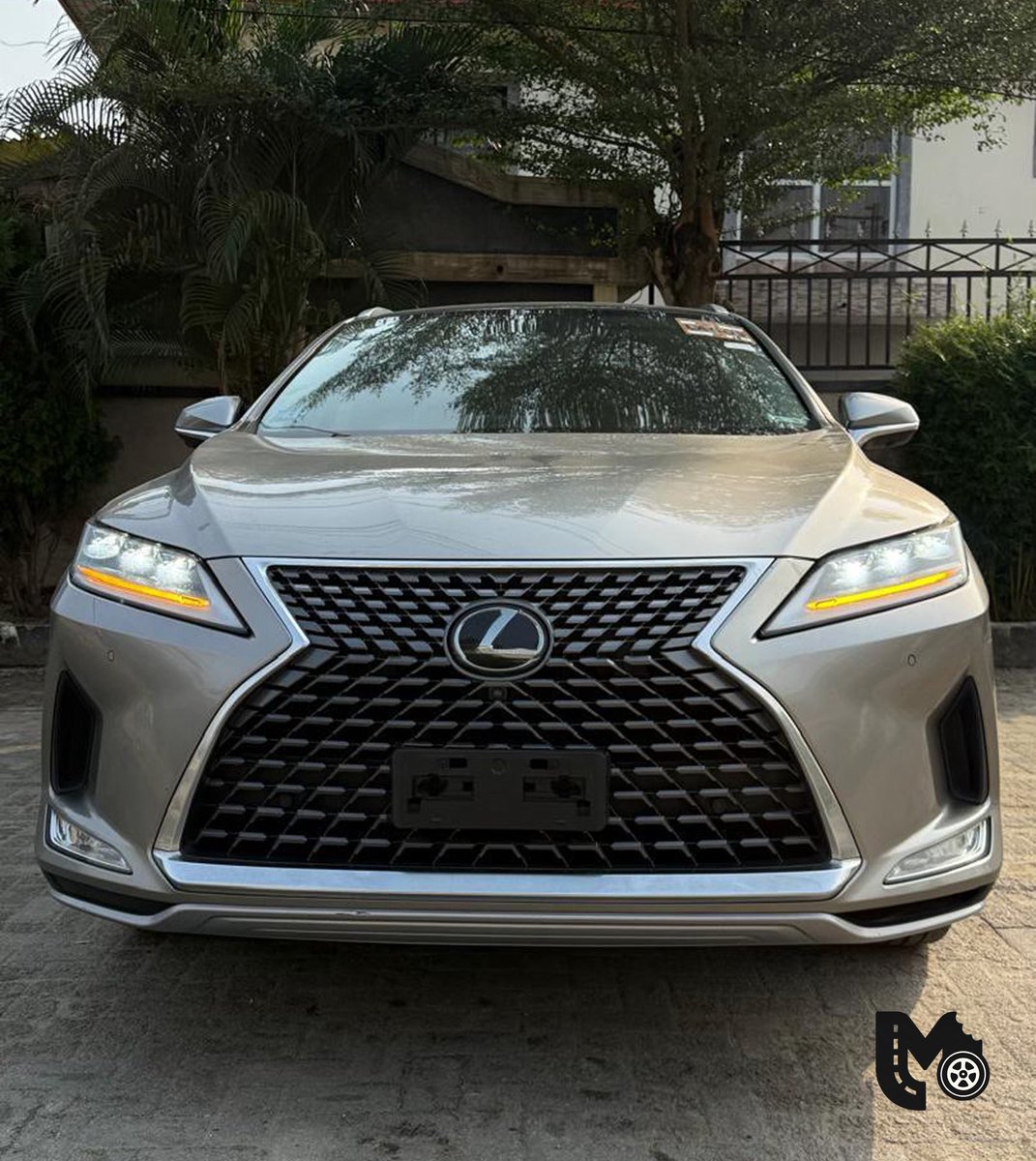 MunchOnWheelss's tweet photo. 2020 RX350 Premium🤩 https://t.co/OOexkD6LQ2