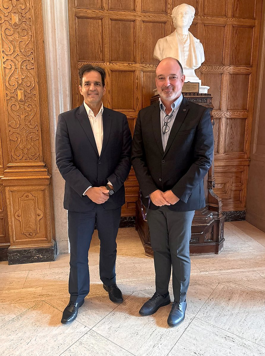 CIPO_Canada's tweet photo. During the EUIPO's first mission to Canada, CIPO CEO Konstantinos Georgaras met with Ignacio de Medrano Caballero, Head of Promotion of the IP Systems at the @EU_IPO, to discuss a shared commitment to innovation and effective IP systems: https://t.co/B7Z32AetwI https://t.co/TDJO9r42ur