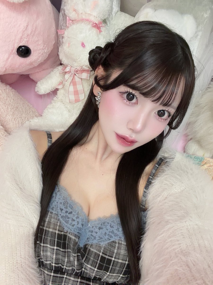 mio_cats0520's tweet photo. こっちきて♡？ https://t.co/45NOuQXlam