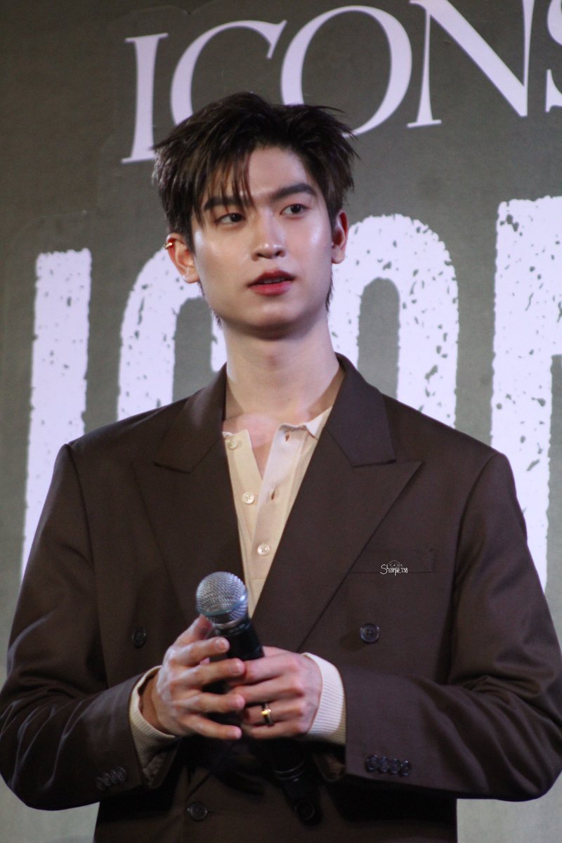 Sharp_138's tweet photo. TMK ICON COFFEE
#ICONICCRAFTCOFFEExTMK​
ความหล่อที่พระเจ้าให้​...                     มันใช้ยังไงนะครับ🤣 https://t.co/xMcBpOxey9
