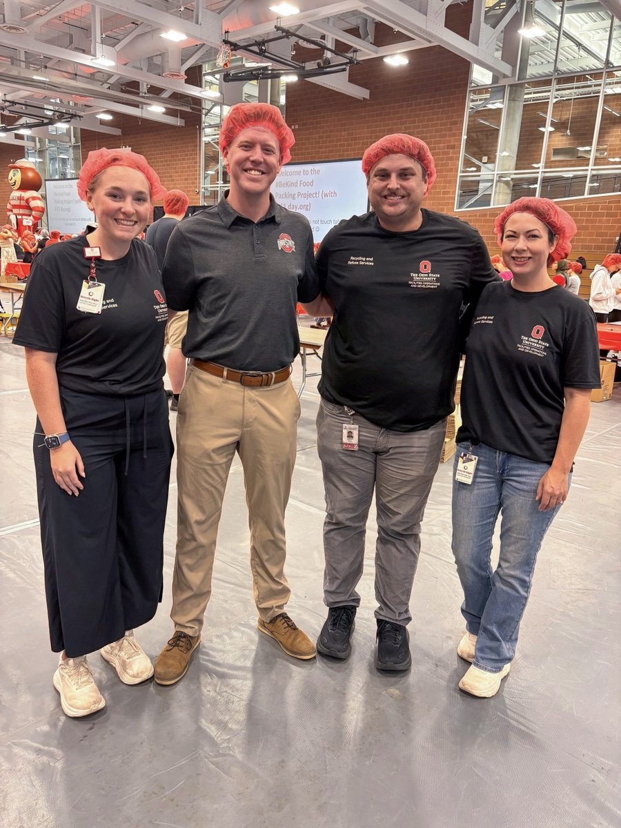 OhioStateAP's tweet photo. We rolled up our sleeves yesterday to pack thousands of meals for Ohioans in need! Shout out to the members of A&amp;P who spent the day giving back at the annual 9/11 BeKind Food Packing event hosted by @StudentLifeOSU. https://t.co/hkizmbzkCr