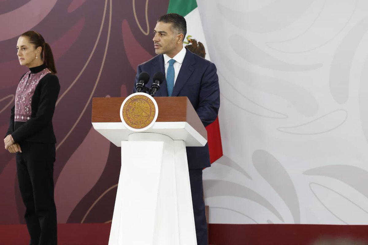 OHarfuch's tweet photo. Guanajuato requiere atención permanente. Por eso, como parte de la Estrategia Nacional de Seguridad que encabeza la Presidenta @Claudiashein, la coordinación interinstitucional se ha mantenido como uno de los ejes del trabajo de seguridad en la entidad, reflejada en operaciones, investigaciones y detenciones relevantes. Del 1 de octubre de 2024 al 31 de agosto de 2026:

- Más de 10 mil 600 personas detenidas, entre ellas 172 objetivos prioritarios generadores de violencia
- 2 mil armas de fuego y 72 mil cartuchos asegurados
- Más de seis toneladas de droga aseguradas, incluidas más de mil pastillas de fentanilo
- Dos laboratorios de metanfetamina inhabilitados

Estas cifras representan capacidades que pierden las organizaciones criminales. Las instituciones federales y estatales mantienen operaciones dirigidas contra los grupos que generan violencia y contra las actividades que sostienen su capacidad operativa.
Agradecemos a la gobernadora @LibiaDennise , al Secretario @MauroGonzalezMa y al Fiscal Gerardo Vázquez, a las autoridades estatales su colaboración. El trabajo continúa de manera coordinada para detener a quienes generan violencia en la entidad.
