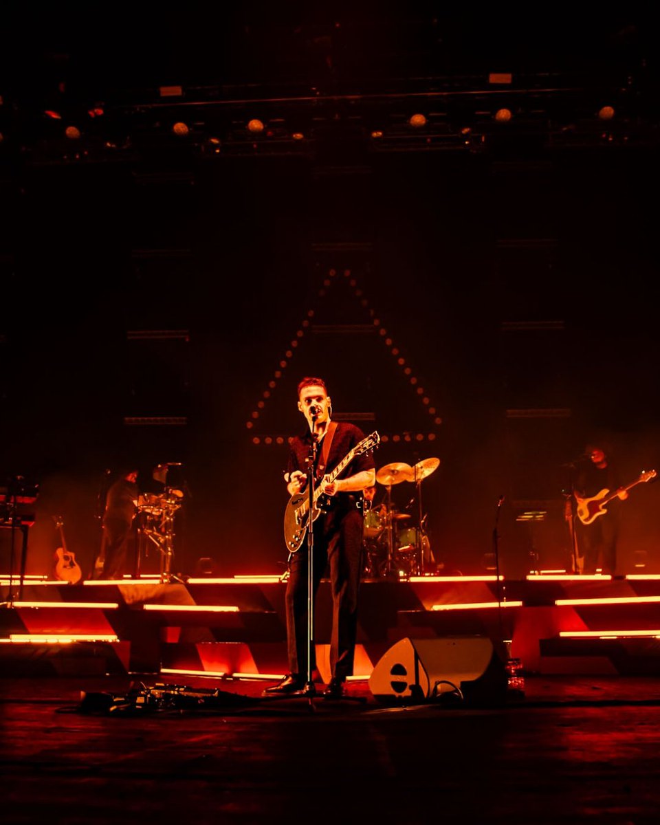 O2AcademyBrix's tweet photo. A career-defining moment as James Marriott took to the stage at #O2AcademyBrixton last night.

📸 @narinechalabi 

17/09/26 O2 Academy Brixton https://t.co/5cHm55LRpb