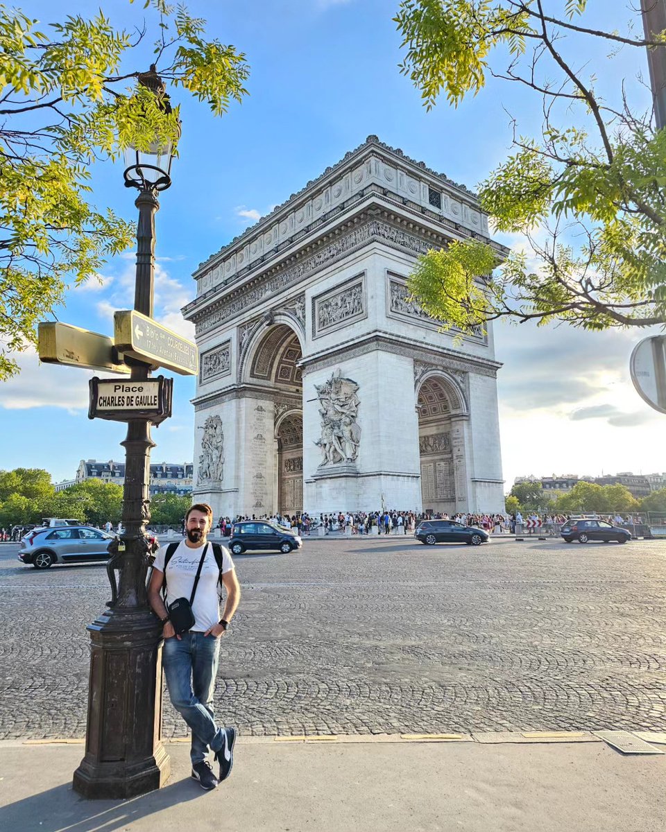 hanifeasik's tweet photo. I will bring you back to France. You will return to your homes only beneath triumphal arches. ”
(Napoleon Bonaparte) https://t.co/KgqaQpxT2i