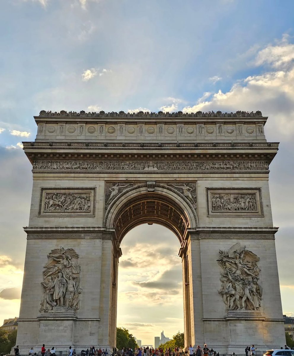 hanifeasik's tweet photo. I will bring you back to France. You will return to your homes only beneath triumphal arches. ”
(Napoleon Bonaparte) https://t.co/KgqaQpxT2i