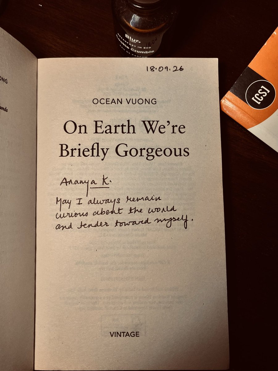ananyyagng's tweet photo. finally got my hands on the book that’s been sitting on my tbr forever https://t.co/GlbWdo199e