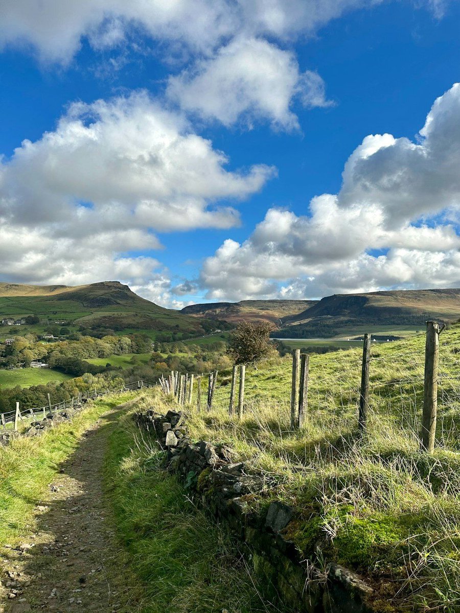 TheBBDirectory's tweet photo. Walking and Outdoor Adventures at the Black Bull Hotel, Lauder, Scottish Borders.
Walkers have plenty of choice, with shorter Lauder walks and pathways right on the doorstep.
https://t.co/3lkNKxBT9D
#ScottishBorders #VisitScottishBorders #WalkingScotland #ScotlandTravel https://t.co/4yxVjeMR7t