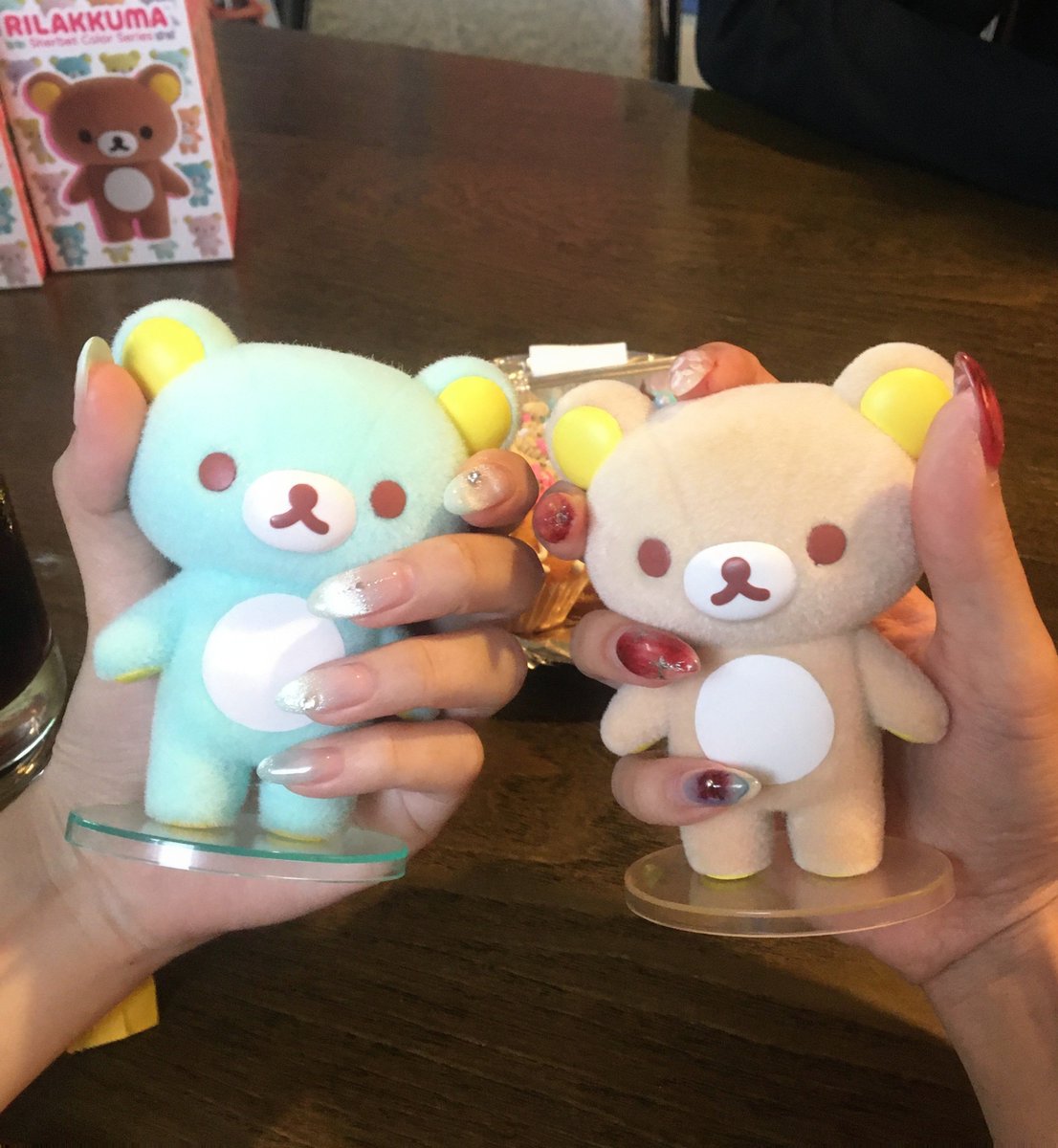 kajjang020's tweet photo. 리락쿠마 샤베트 피규어 <<

진짜 겁나 크고 보드랍고 무겁고 귀여움 https://t.co/TRifLG9PSv