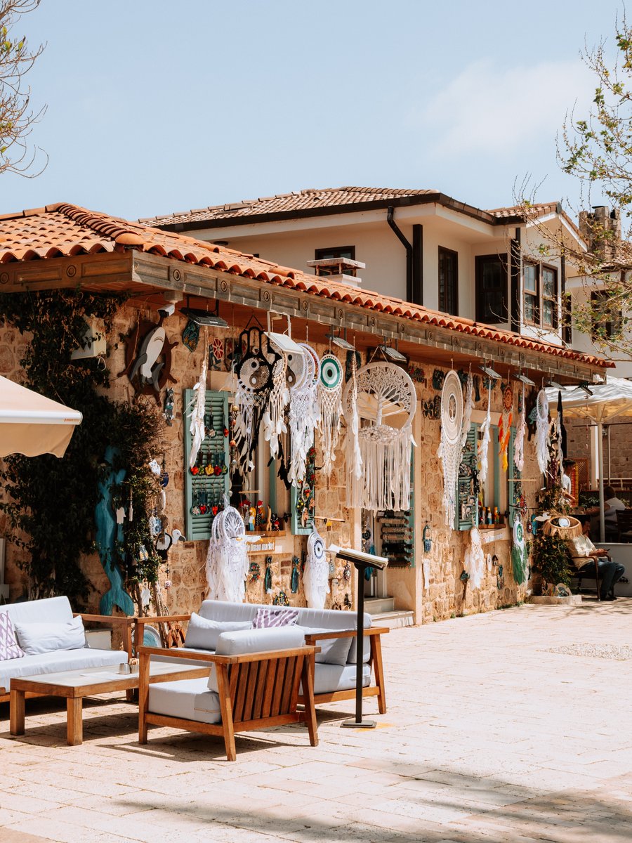allisonroduuam's tweet photo. When you search for Side on Google, you’ll come across this little shop too! Such a lovely store—it’ll make you want to buy everything. https://t.co/ujA6tJN8zA