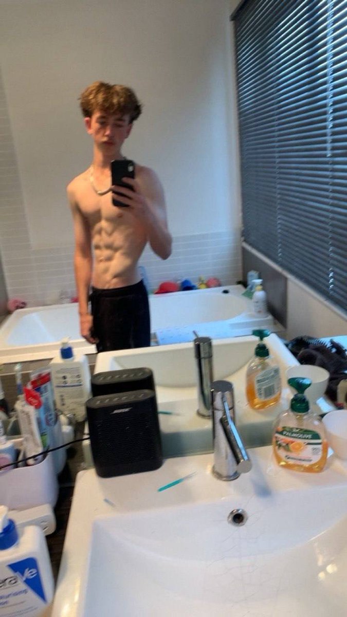 Baitboys6ok's tweet photo. Aussie guys

https://t.co/cVySUDHmIR https://t.co/BmfMIOxULD