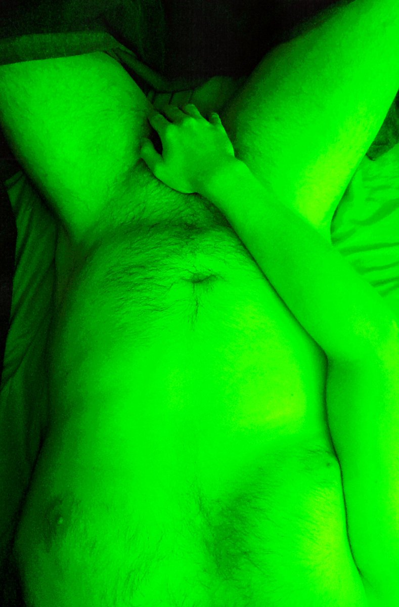 HornyWelshxic's tweet photo. Some green 💚
#fullbody #body #nude
#dick #dmsopen #mdni
#nsfw #nsfwtwt
🚨🔞🔞🚨
🔁 appreciated 😘 https://t.co/sSwCLRMpBc