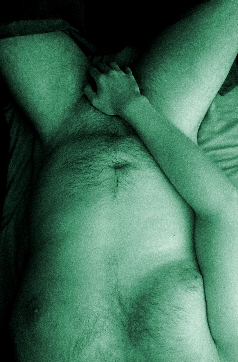 HornyWelshxic's tweet photo. Some green 💚
#fullbody #body #nude
#dick #dmsopen #mdni
#nsfw #nsfwtwt
🚨🔞🔞🚨
🔁 appreciated 😘 https://t.co/sSwCLRMpBc