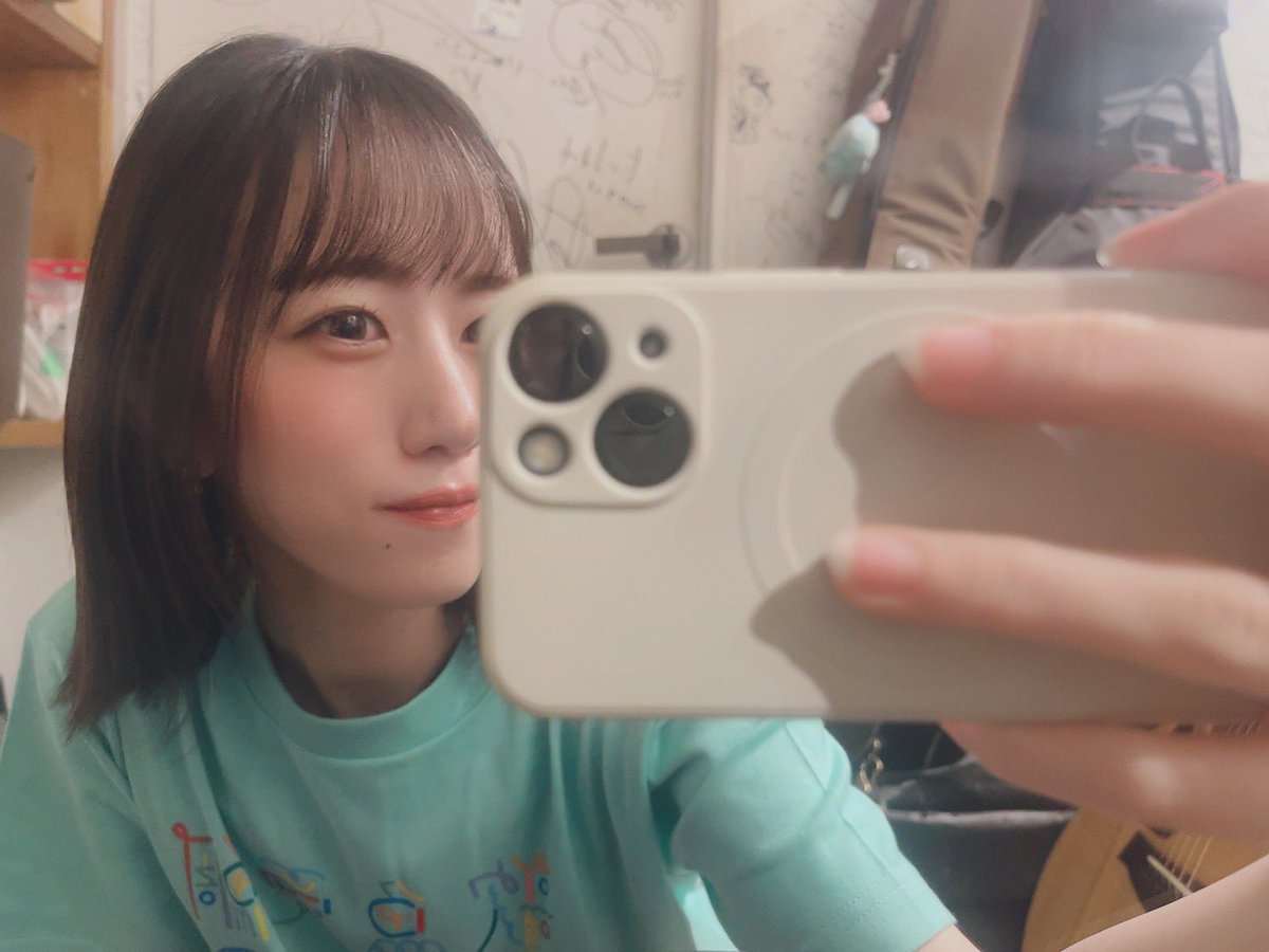 prsmrtn's tweet photo. 2026.9/18@心斎橋 歌う魚
来て��れたみんなも 配信を見てくれたみんなも
ありがとうございました！最高でした🐟🐟

セトリ

1．描いた地図
2．ヒーロー
3．虜
4．ポラロイド
5．君の街

色んな思い出がある歌う魚の9周年
お祝いできて嬉しかったし楽しかった〜🥳

次は10月10日ぽんちゃん餃子🥟🥟 https://t.co/rWti4zM5Kx