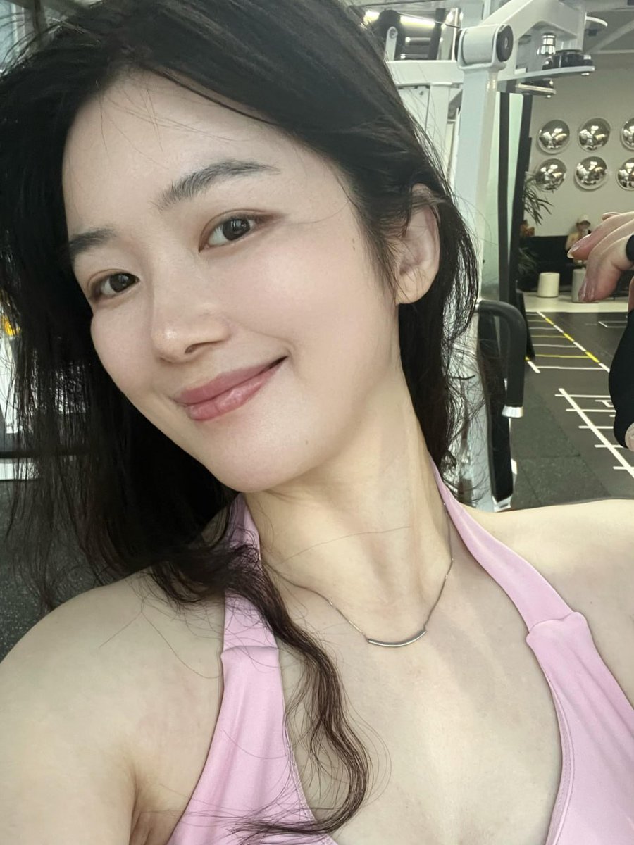 totae60n's tweet photo. 约的程序应该是 相识 相知 熟悉 互相吸引 然后才是开放 不是吗？ https://t.co/8406VXqMOl