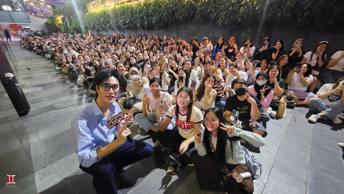 Geminint_family's tweet photo. @gemini_ti #คนของเจมีไนน์ มีแต่คนสวย น่ารัก ใจดี เฟรนลี่ ตลก เข้าถึงง่าย ตอนนี้ยังเปิดรับสมาชิกใหม่อีกจำนวนมากนะคะ ใครสนใจเรียนเชิญโดนเจมีไนน์ตกได้เลยค่ะ  🙋🏻‍♀️​

#Gemini_NT #เจมีไนน์ @gemini_ti https://t.co/TbKLewTTOY