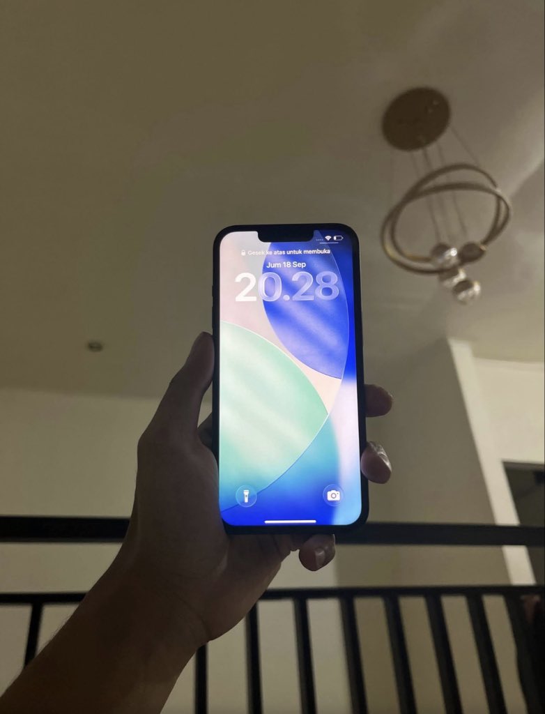 febianysery's tweet photo. Wts iphone 13 basic

Mulus nominus
All operator
Ex inter
Face id on
True tone on
Kamera d/b jernih
Speaker kencang
Imei aman
Bebas reset
BH 100% (original)
Kelengkapan fullset

Price 3.850K NET avail cod or dikirim ya kalo jauh
#zonauang #wts https://t.co/K42w2KdPe9