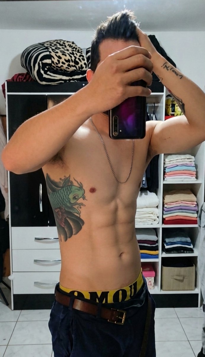 Latinolongdong's tweet photo. Wataa
Algunos consejos para mejorar? 
Estoy intentando crecer en este mundo de creación de contenido 🔥
#onlyfans #chaturbate #CamBoy 
@OnlyFans @chaturbate 
Any tips to improve? https://t.co/Dr56wOcO8f