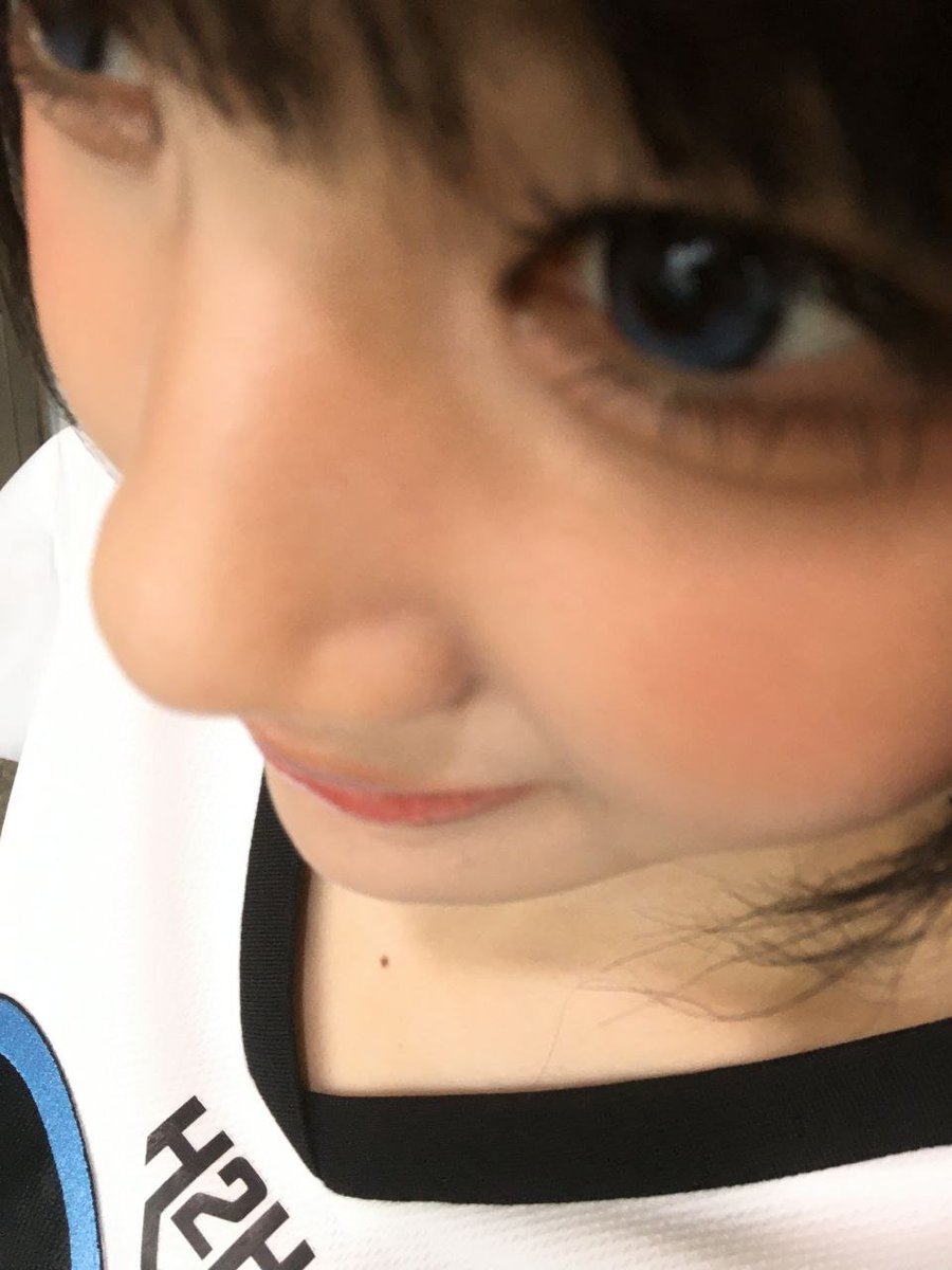 jzooun's tweet photo. @haeumx hi, kakak cantik. [ lovingly ] https://t.co/X8NSIloniW
