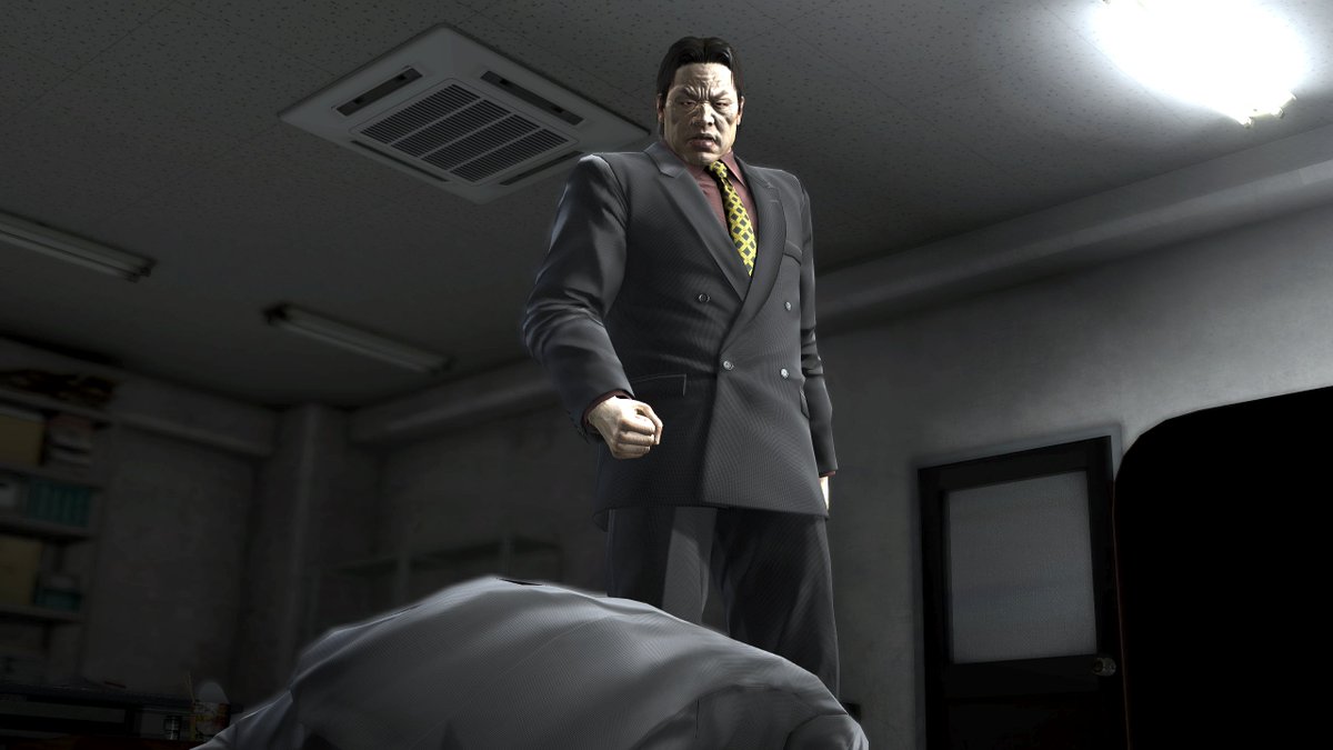 GoldeNLeaf00's tweet photo. اهين الوجه #yakuza5 https://t.co/e5vA1Y1G3I