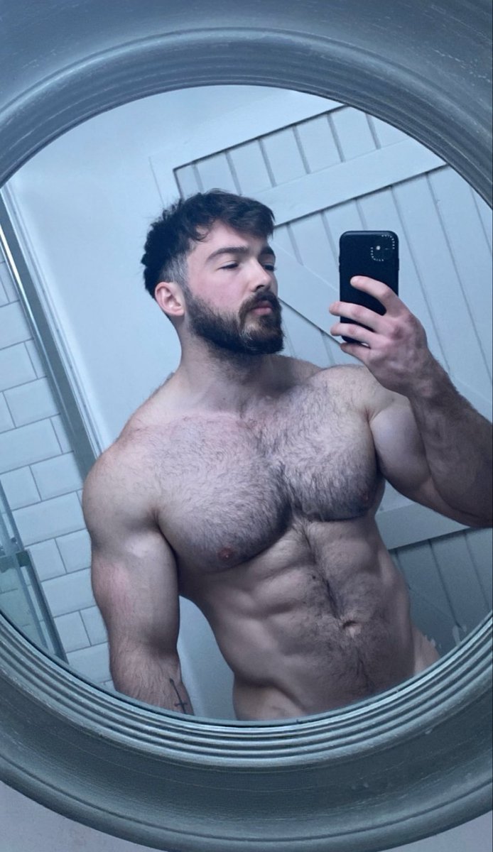 asindumpyy's tweet photo. fuckkkk daddy https://t.co/3sPGAmVVd6