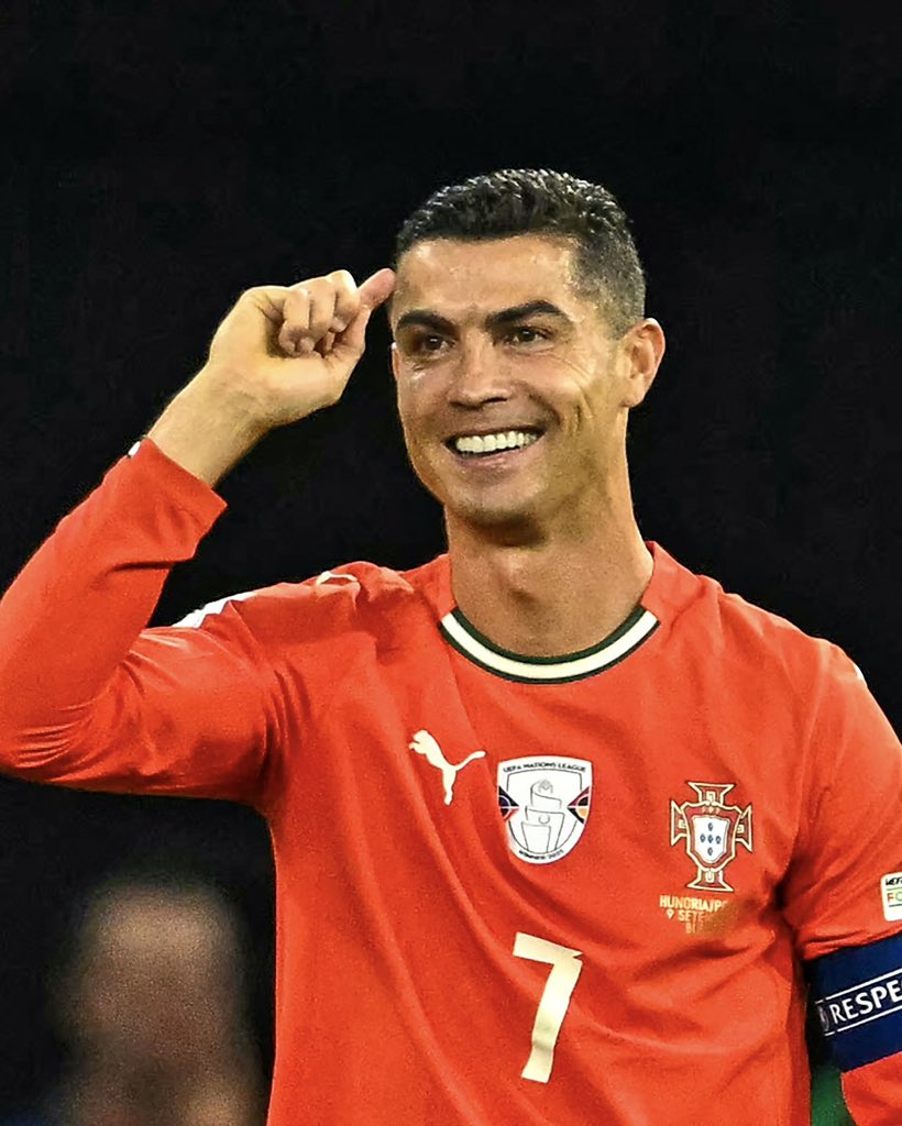 UTDAlex8's tweet photo. 🚨Luis Figo on Cristiano Ronaldo being called up by Jorge Jesus:

“As long as Ronaldo can still run, there is NO ONE better than him in that position for Portugal. People can say otherwise, but now we have a coach who has worked with him before and won trophies with him. We don’t need to explain Ronaldo to Jorge Jesus.

Ronaldo isn’t forcing himself into this team. Portugal still NEEDS him, and he loves this country too much to reject the call-up. He also understands the situation. He wants the younger players to get their opportunities, but until the day he retires, he will remain part of this team.

And please, stop calling Ronaldo a burden. This is the man who gave Portugal things we could only dream of giving our country.

Messi retired already? Yes, that’s Messi. They have different mentalities. We cannot compare them.

When Ronaldo finally retires from international football, I can see him becoming a decision-maker around the national team. He knows what this country needs. Portugal must not fall back after everything Ronaldo built for us.”