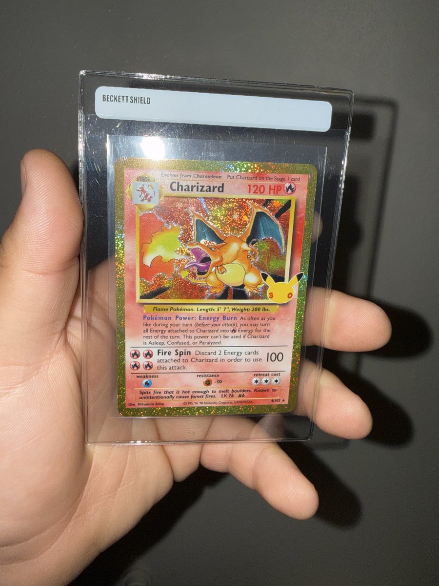 biglovekevin's tweet photo. @B1GDuckEnergyy Let me see the rest of the collection you have👀👀👀 I pulled this on release. https://t.co/HhL5CiusJE