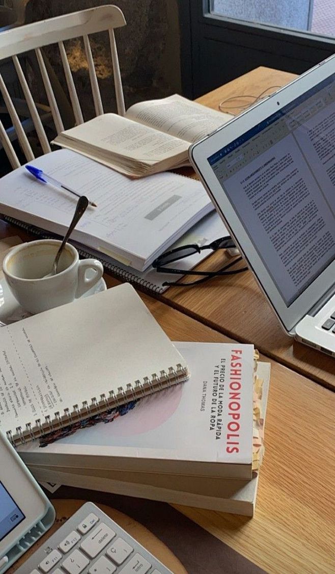 silki823481's tweet photo. Finally nailed that final project!  Coffee-fueled all-nighter but so worth it—send me the grade gods, I’m ready to crash. https://t.co/y4qbTS86YW