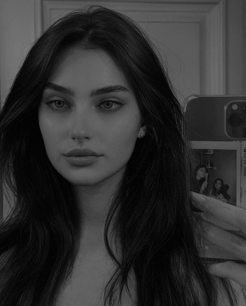 DavidMillewwy's tweet photo. You were a great student, your friends ruined you, I really get embarrassed because my friends were there they heard her and I was quite I got really annoyed from that after that I was like "what? https://t.co/a8xywSKOT1